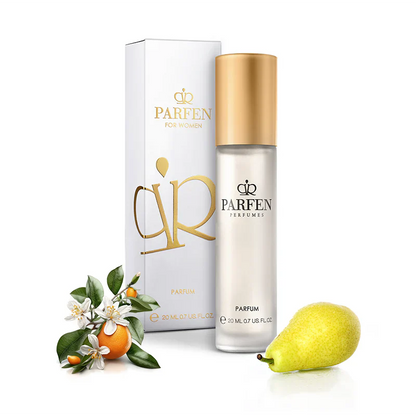 Inspirat de GIRLS CAN DO ANYTHING № 928